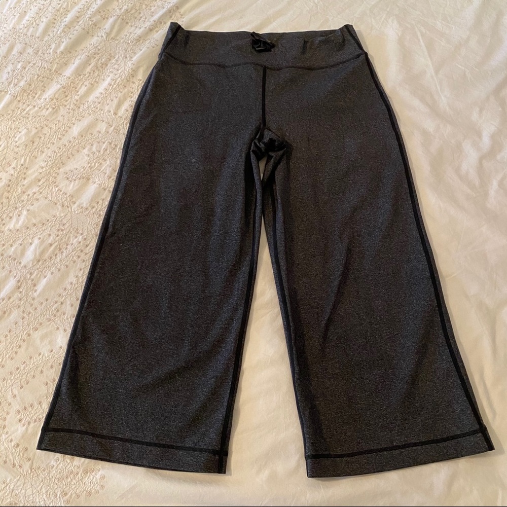 Lululemon crop flare pants